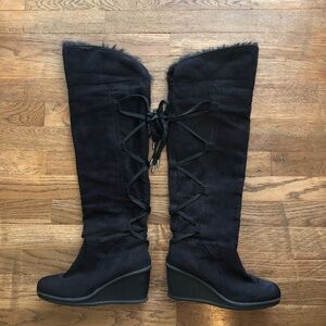 Decree Boots Wedge Heel Size Womens 7.5 Black Lined Suede Feeling Material
